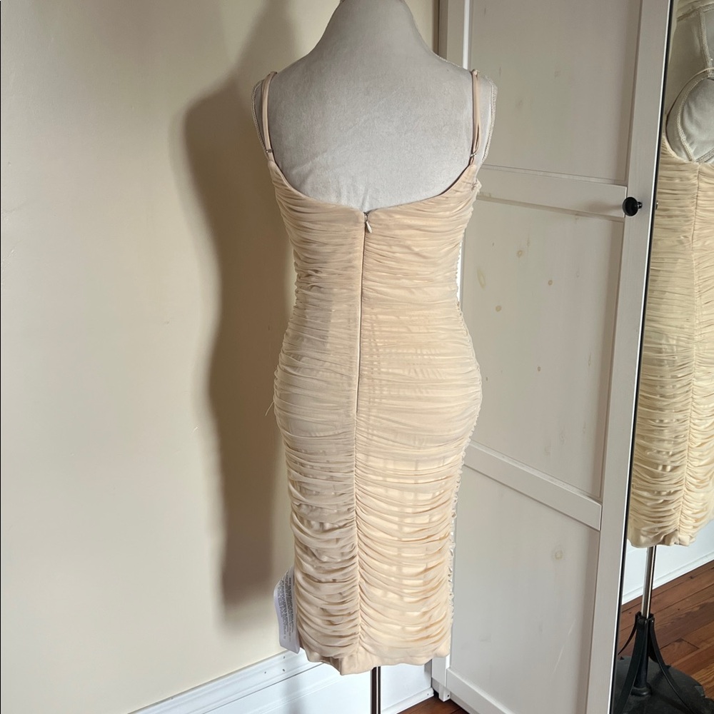 NWT Dress the Population Cream Ruched Bodycon Midi Dress - Size L Flawed Gem - Picture 8 of 15